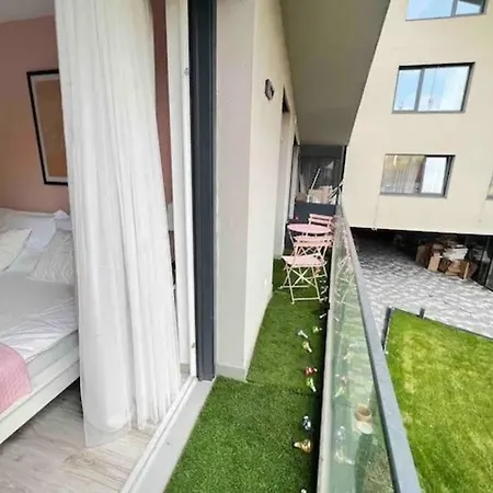 B104 - Liberty Bridge Lovely With Free Parking Apartment Budapest